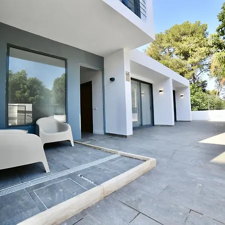 Villa Alvor *