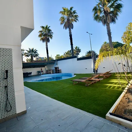 Villa Alvor Villa *