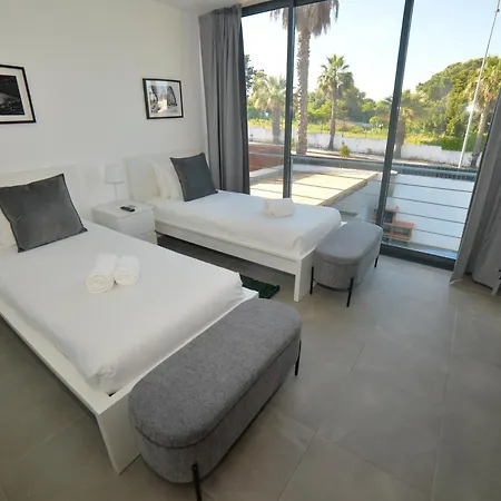 Villa Villa Alvor *