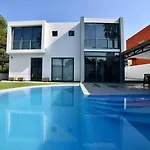 Villa Alvor * Alvor